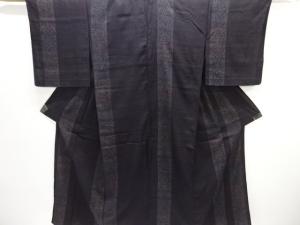 アンティーク　重要無形文化財　本場結城紬80亀甲縞に花更紗模様織出し単衣着物